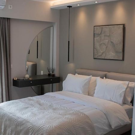 Mesolóngion Langi Apartments מראה חיצוני תמונה
