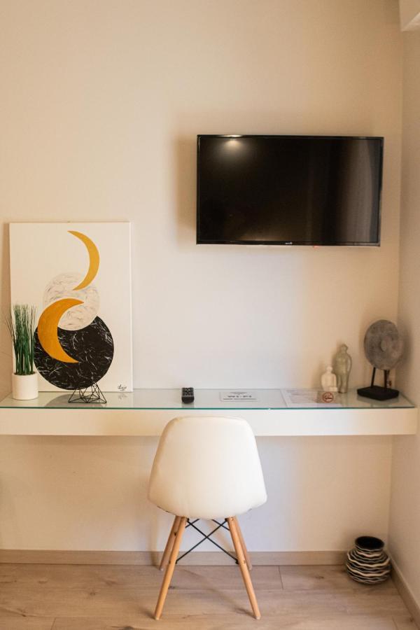 Mesolóngion Langi Apartments מראה חיצוני תמונה