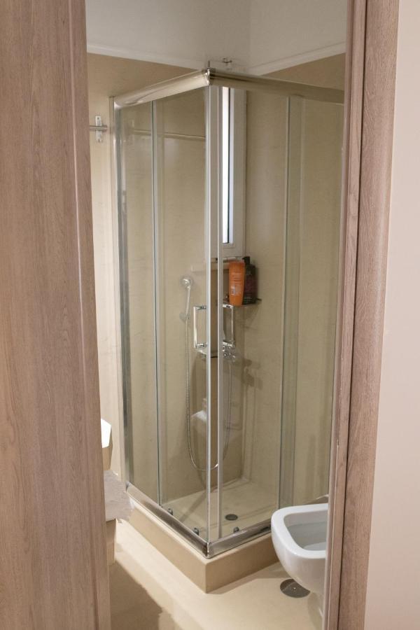 Mesolóngion Langi Apartments מראה חיצוני תמונה