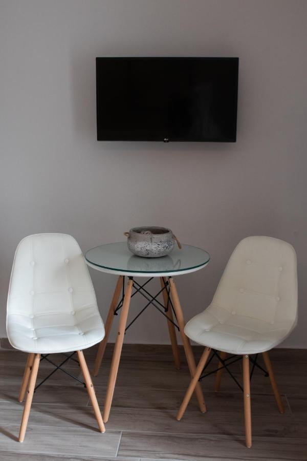Mesolóngion Langi Apartments מראה חיצוני תמונה